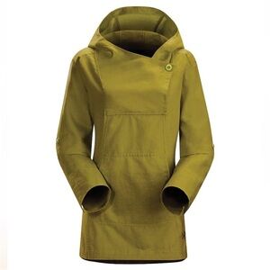 Arc’teryx C’esta linen hoodie